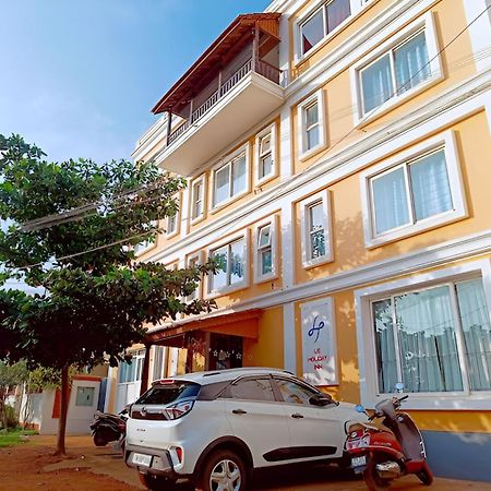 Le Holiday Inn Пондичерри Экстерьер фото