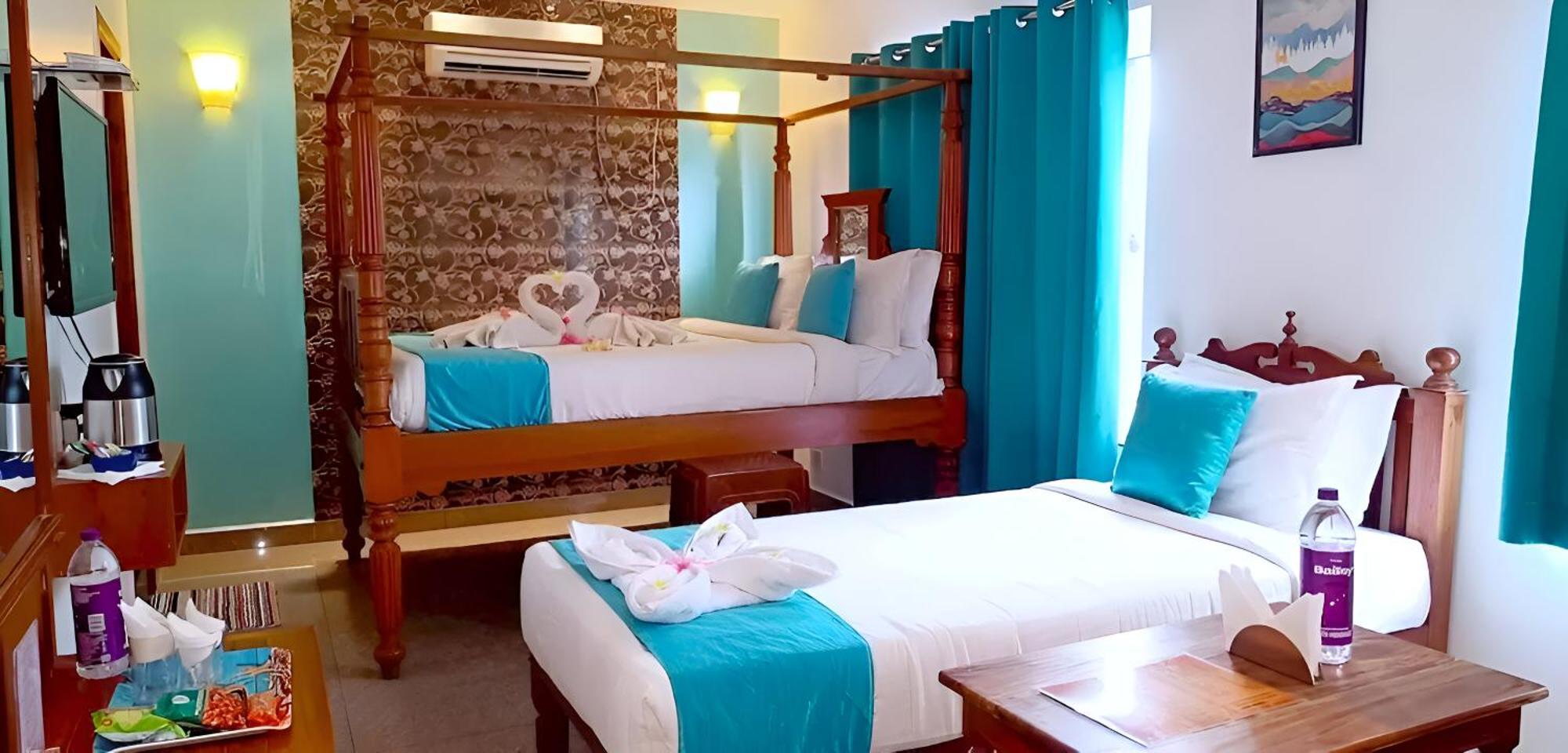 Le Holiday Inn Пондичерри Экстерьер фото